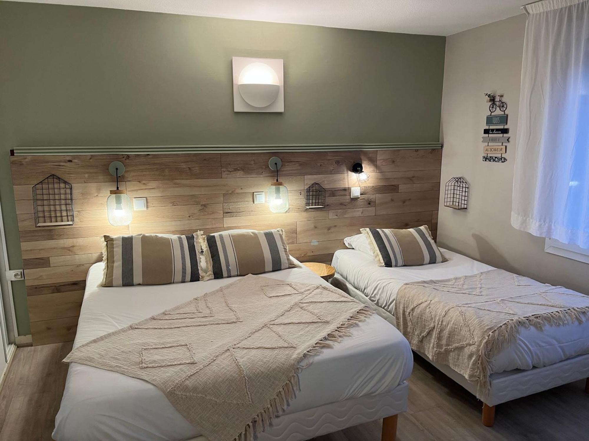 Acadie Saint Victor - Hotel Restaurant - Face Mer - Chatelaillon Plage Ngoại thất bức ảnh