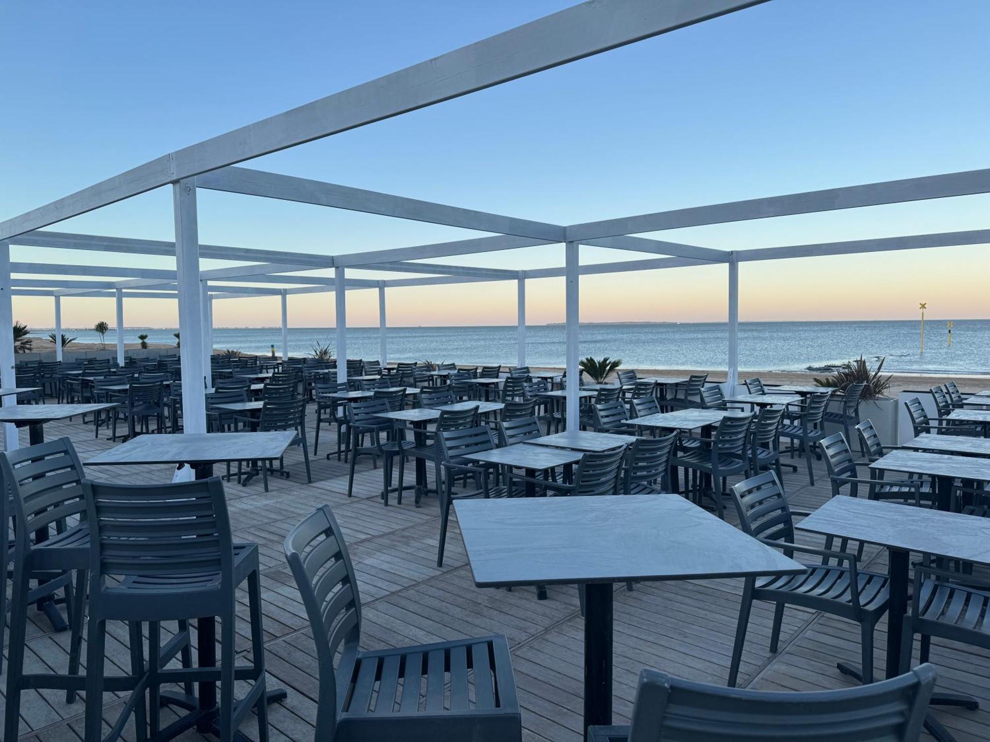 Acadie Saint Victor - Hotel Restaurant - Face Mer - Chatelaillon Plage Ngoại thất bức ảnh