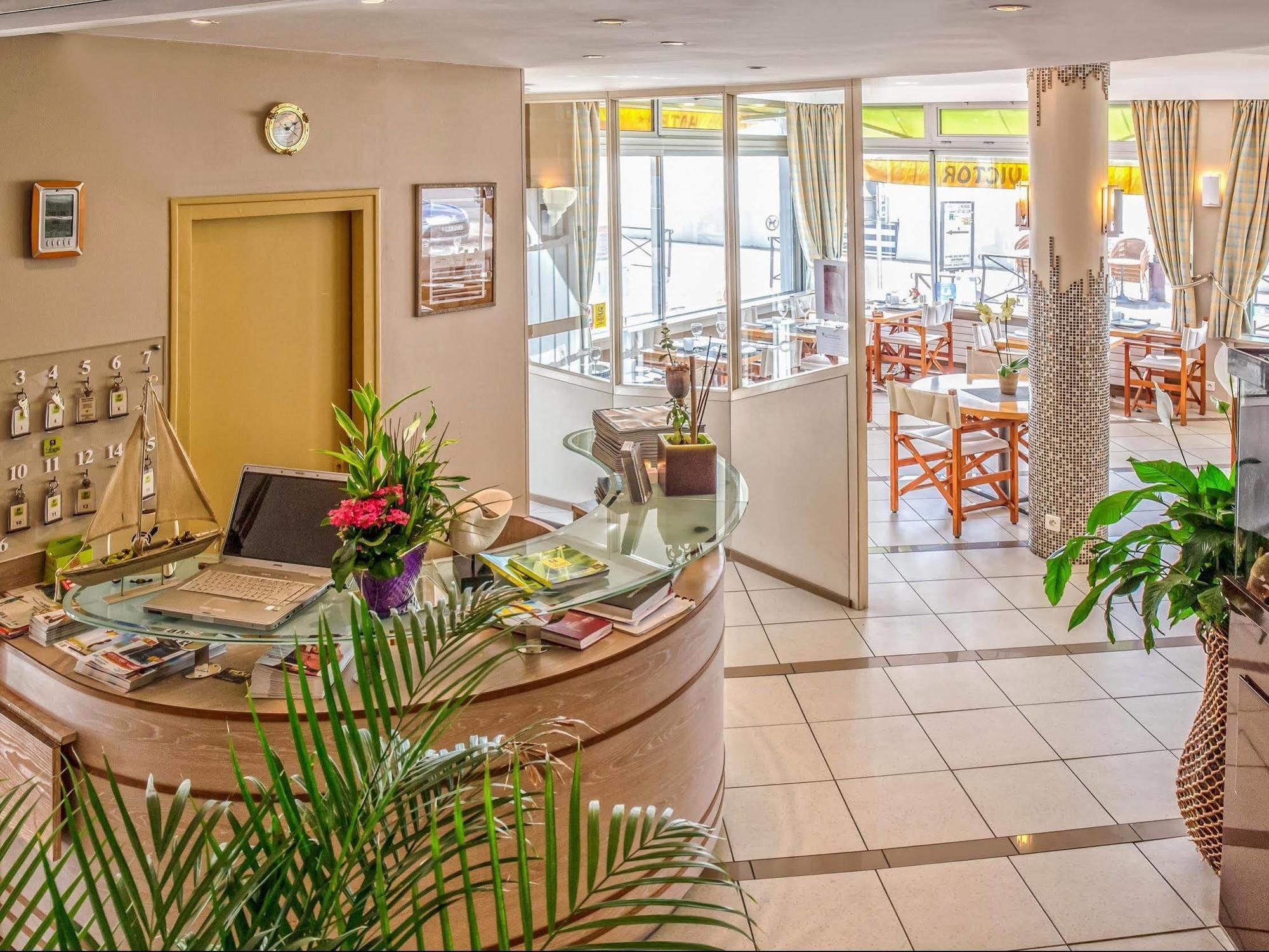 Acadie Saint Victor - Hotel Restaurant - Face Mer - Chatelaillon Plage Ngoại thất bức ảnh