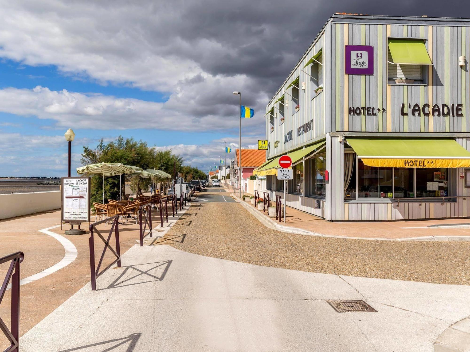Acadie Saint Victor - Hotel Restaurant - Face Mer - Chatelaillon Plage Ngoại thất bức ảnh