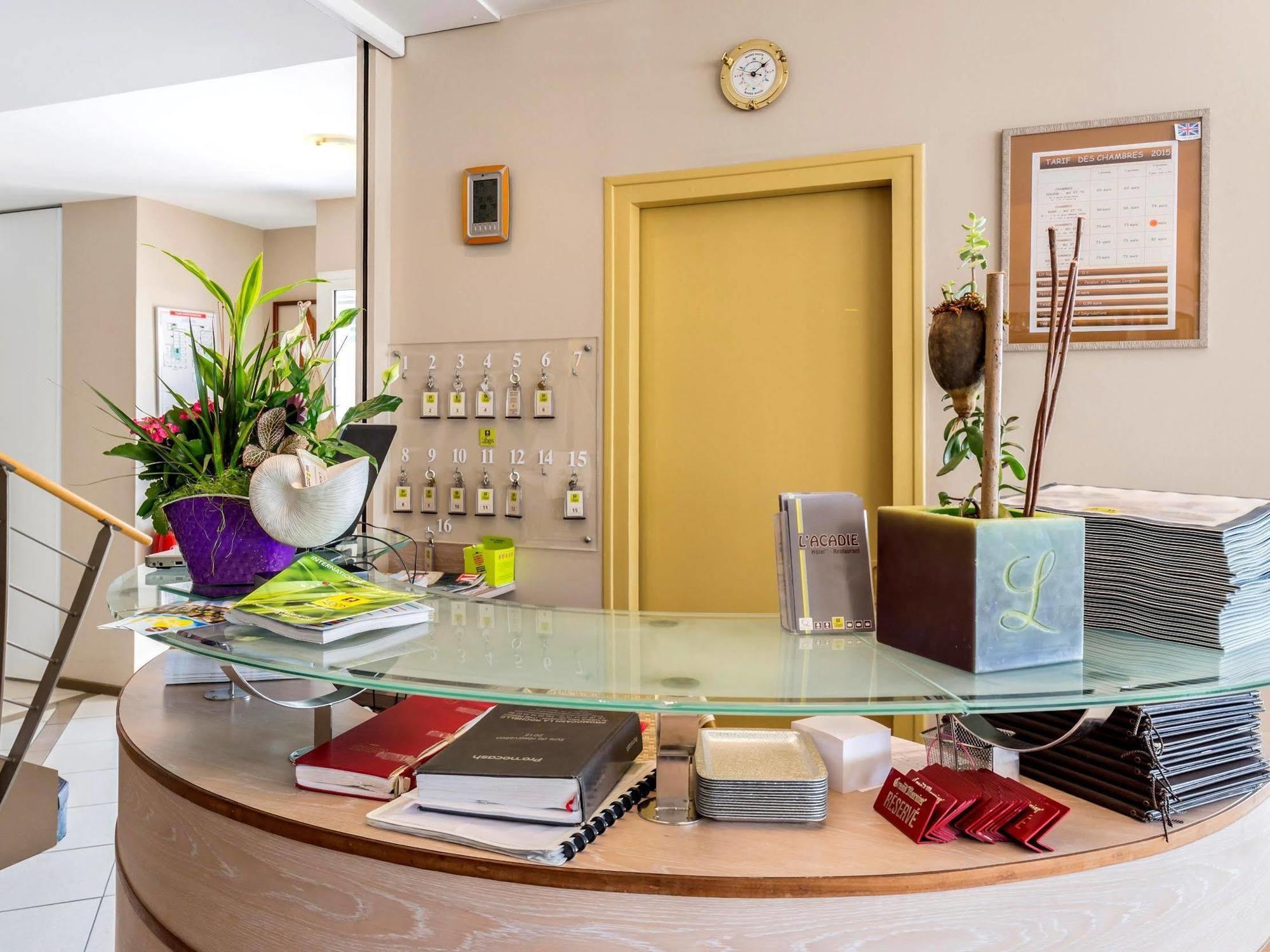 Acadie Saint Victor - Hotel Restaurant - Face Mer - Chatelaillon Plage Ngoại thất bức ảnh